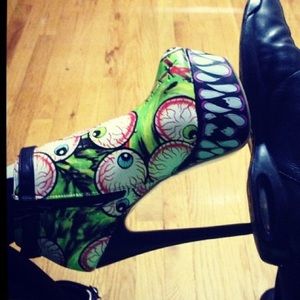 Monster shoes